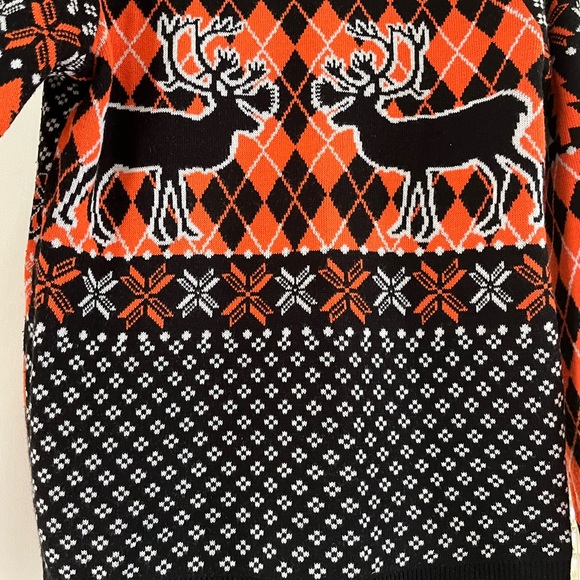 Philadelphia Flyers NHL Ugly Sweater, orange and black, men’s size small - Picture 9 of 10